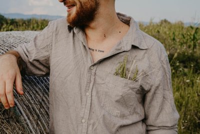 Zo draag je linnen zonder er slordig uit te zien